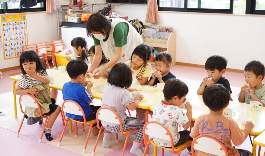 園で過ごす子供の1日
